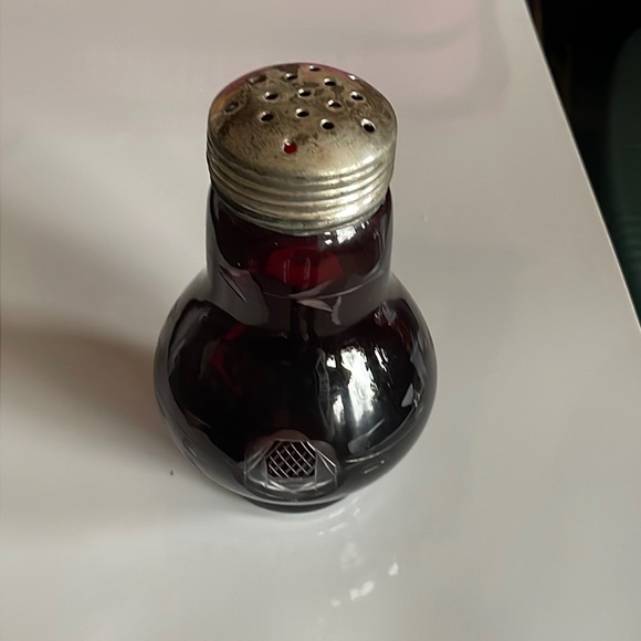 Vintage Sugar Shaker - Picture 6 of 6